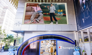 Champion上海大悦城新店启幕，潮流释放叠满冠军BUFF